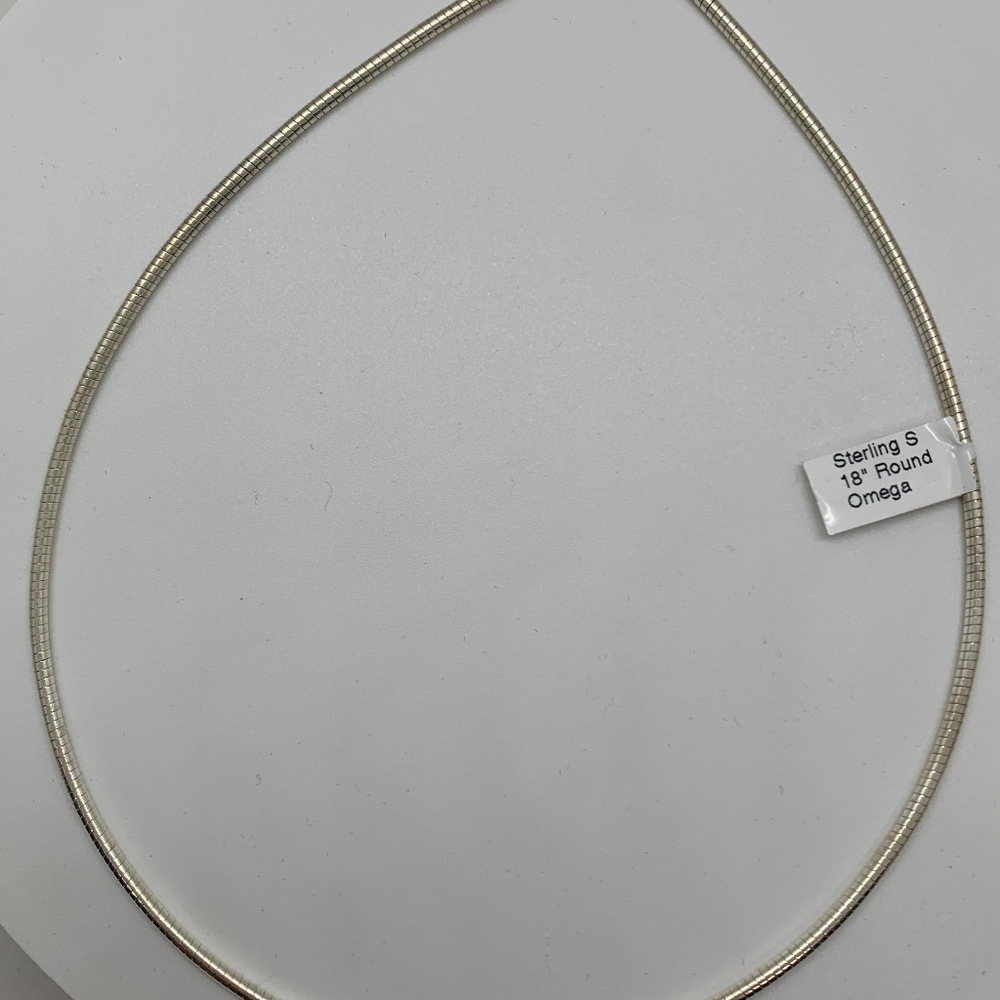 18" Fine Sterling Silver Thin Round Omega NEW